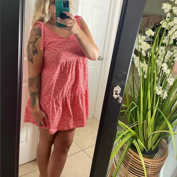 Derek Heart Red Floral Mini Dress - Picture 7 of 8